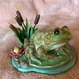 Lenox Prince of the Pond